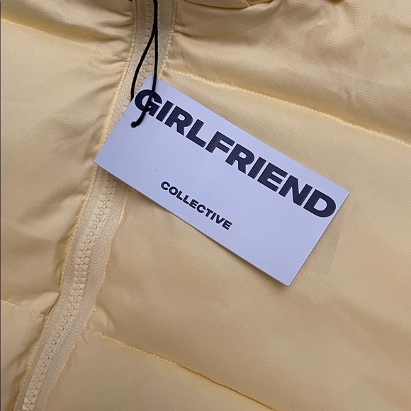 NWT Girlfriend Collective Banana Yellow Long Puffer Winter Coat Medium - Picture 8 of 9
